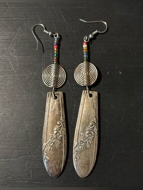 Spoon Silver-Tone Floral Drop Earrings with Multicolor Beads